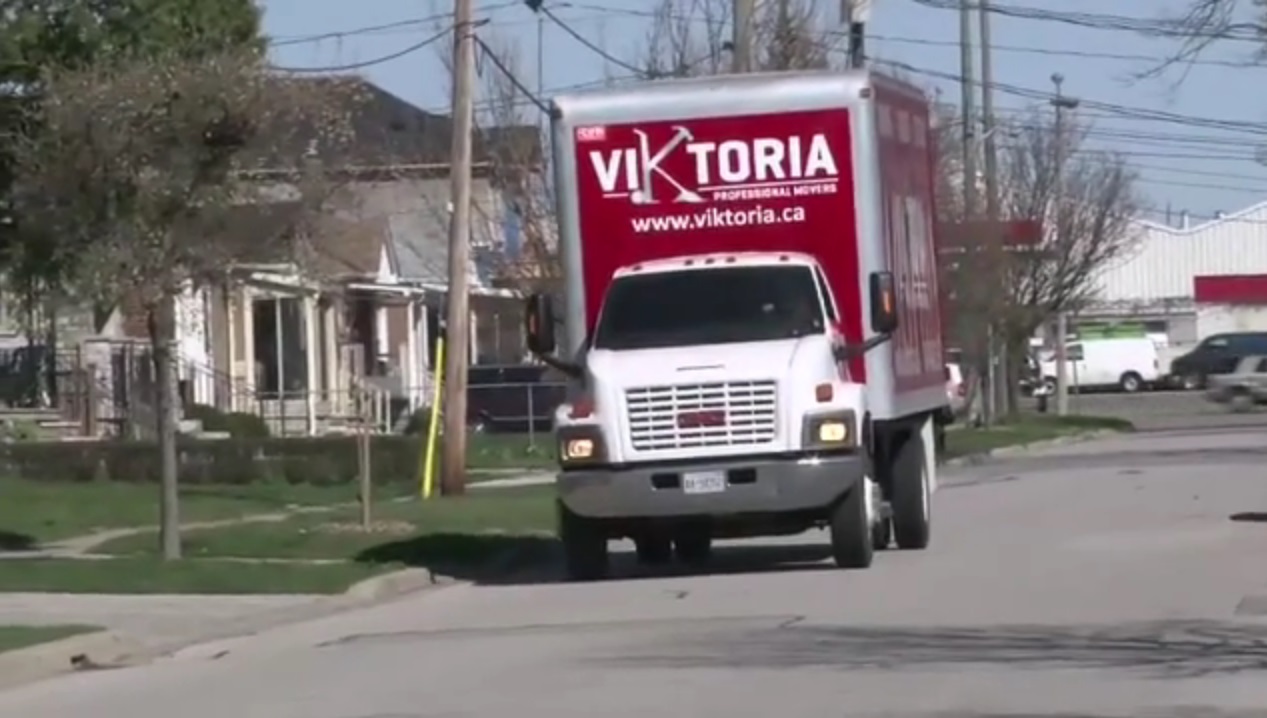 viktoria-professional-movers-calgary-moving-company-calgary